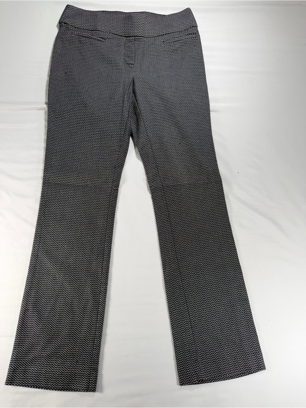 Apt. 9 Brynn Bootcut Dress Pants NWOT Size 8 Black White Geo Mid Rise #1040